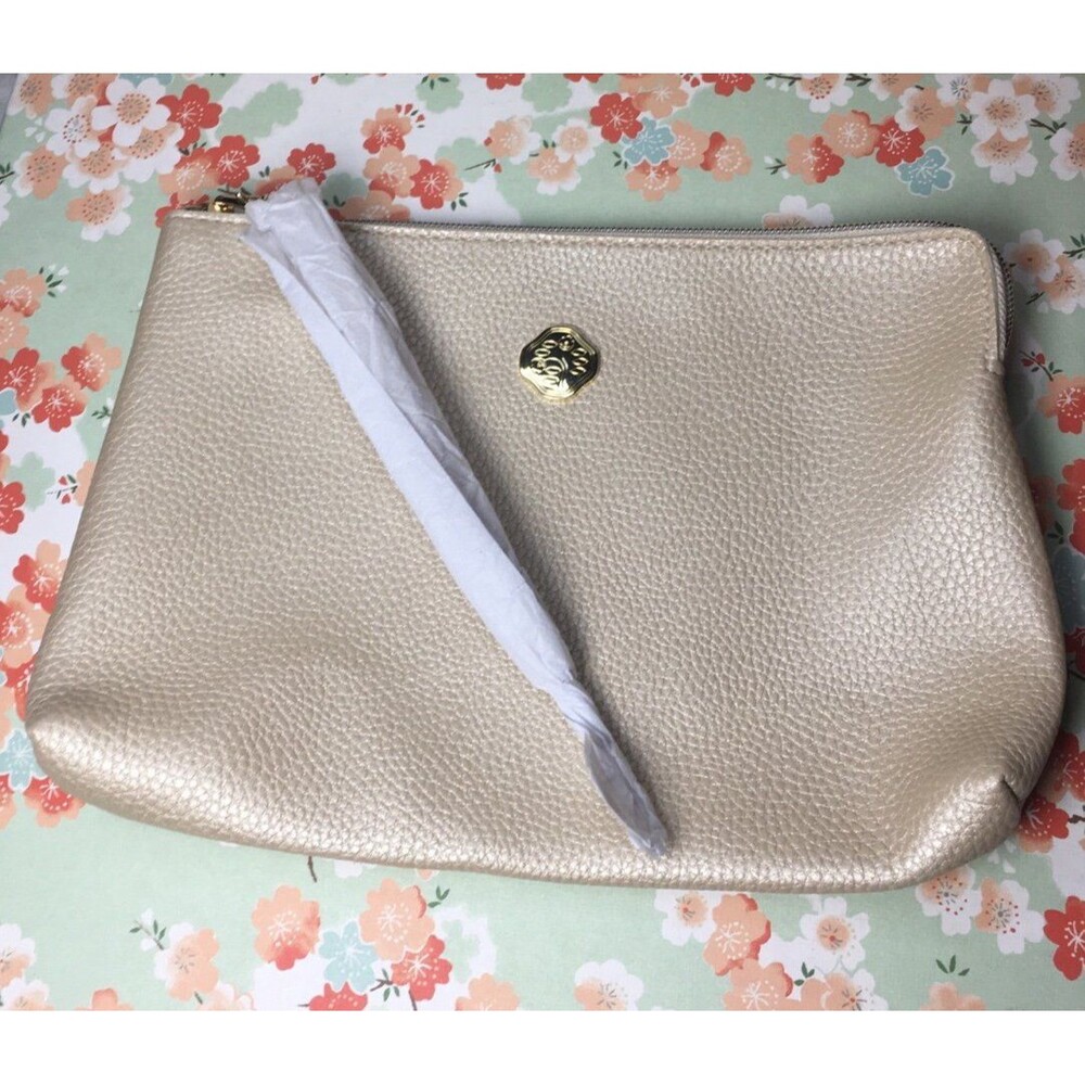 Shiseido Ginza Tokyo Textured Beige Gold Hardware Cosmetic Beauty Makeup Bag New